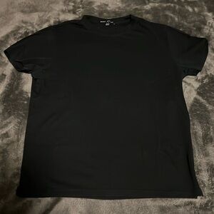 100% Pima cotton black Robert barakett T-shirt size men’s small